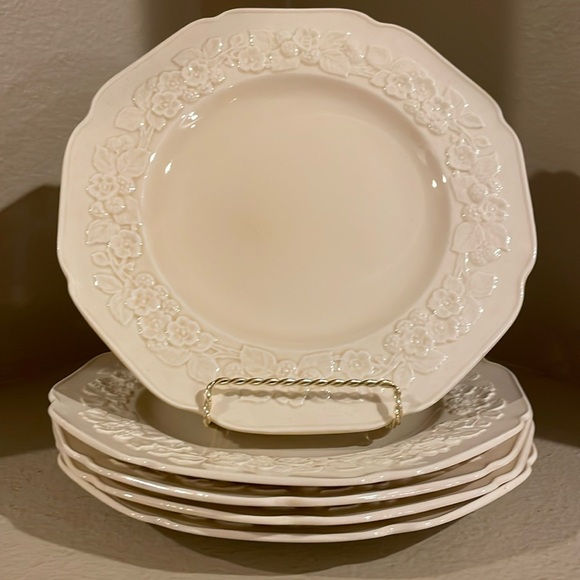 VTG- Crown Ducal Ivory Bundle of 5 Dinner Plates Bundle #2 - Picture 3 of 10